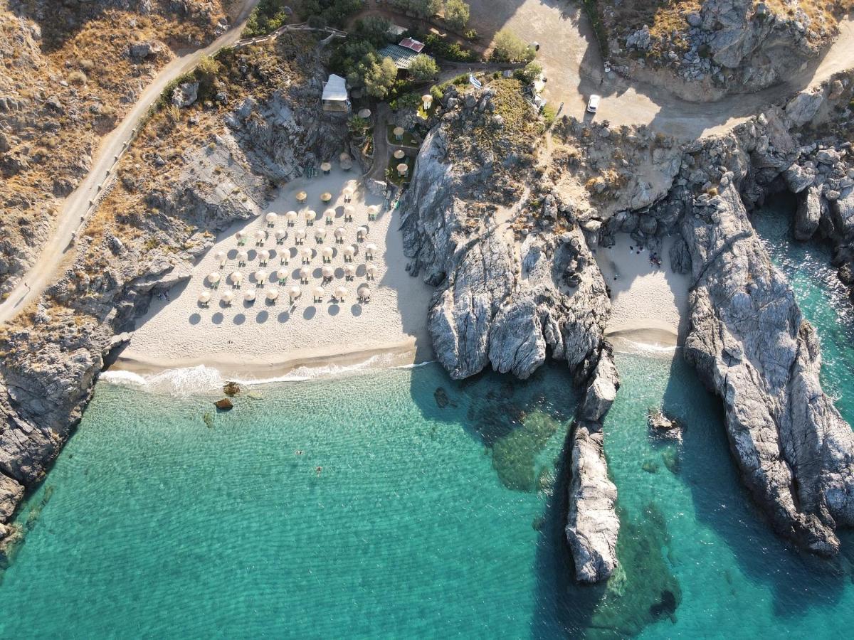 Anemos Luxury Villas Rodhákinon Luaran gambar