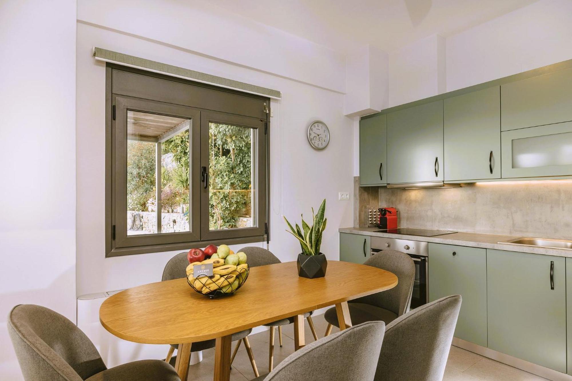 Anemos Luxury Villas Rodhákinon Luaran gambar